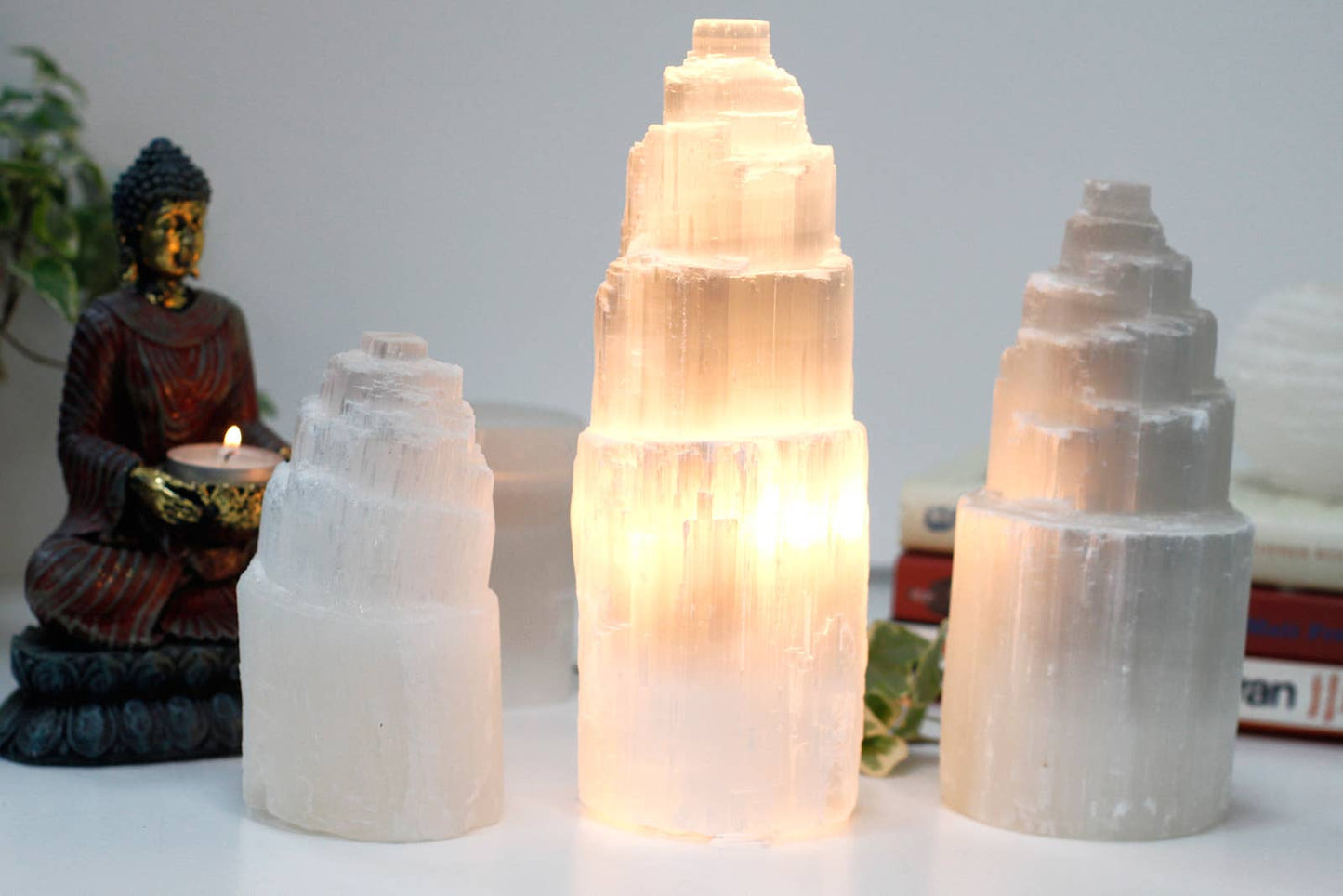 Tower lamp made of natural selenite - 20cm